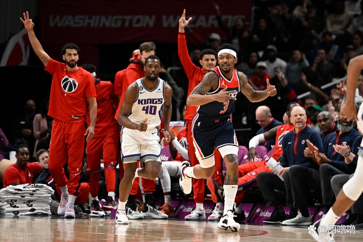 马刺力克奇才迎来四连胜，德罗赞发挥出色成团队中流砥柱