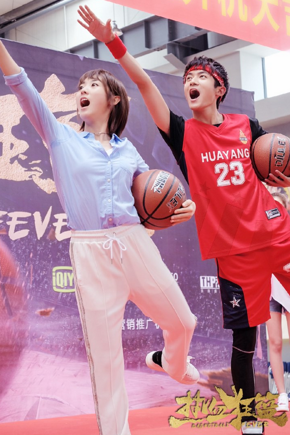 热血擂台:强队对决燃情火爆 热血擂台:强队对决燃情火爆