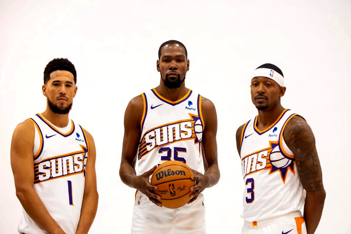 熊猫体育全站APP下载-太阳队主场大胜独行侠队，取得两连胜