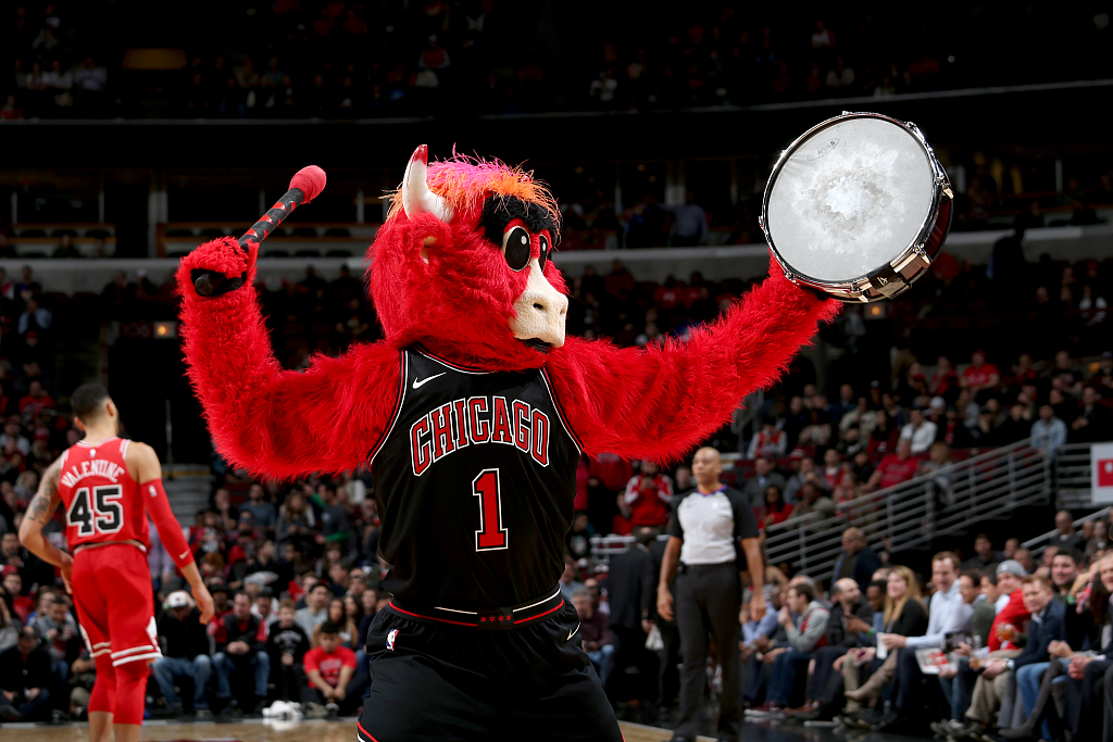 公牛队队长受伤,全队战绩受影响 公牛队队长受伤,全队战绩受影响