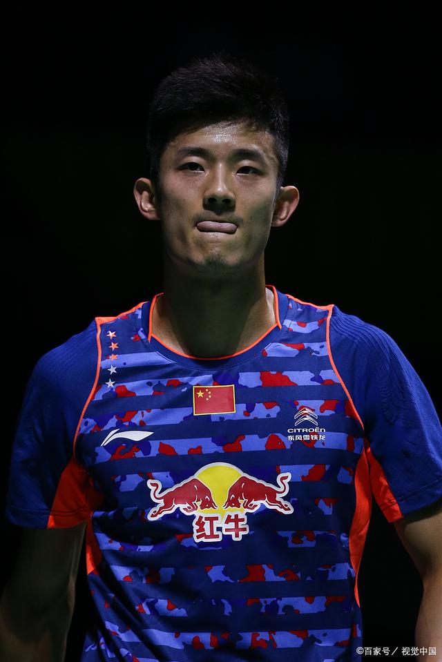 熊猫体育直播-马来西亚羽毛球队逆转中国羽毛球队，谌龙绝境逆转